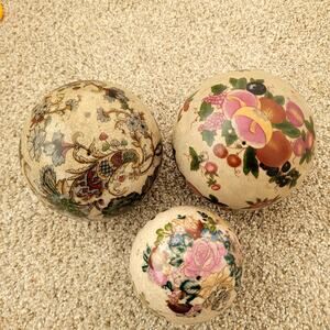 Vintage Crackle Porcelain Carpet Balls Set of 3